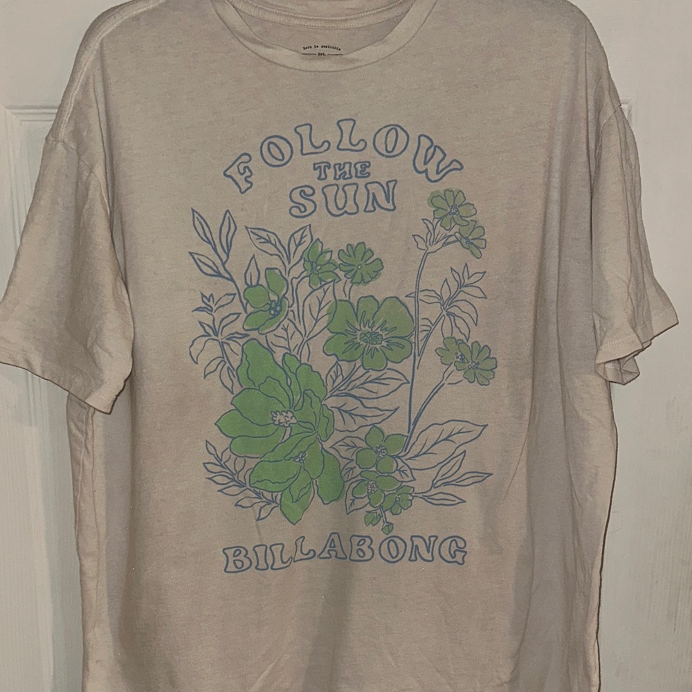 Billabong Cream T-Shirt with Green and Blue Floral Design